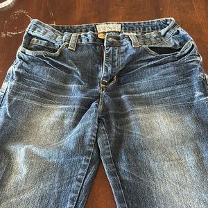 Women’s capri jeans